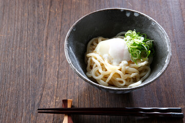 温泉たまごのせぶっかけうどん