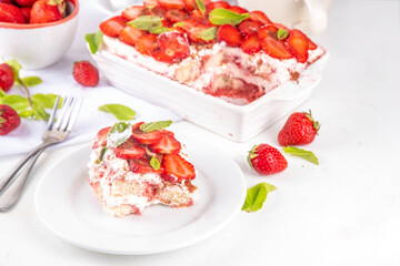 Summer strawberry tiramisu dessert