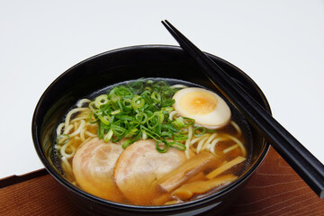 中華そば　醤油ラーメン