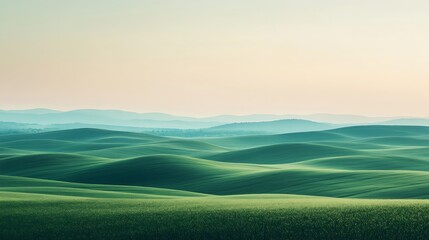 Obraz premium Rolling Green Hills Under a Pale Sky