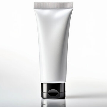 un tubo de pomada blanco, aislado sobre fondo blanco, mockup