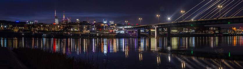 Night Panorama of Warsaw with the Swiętokrzyski Bridge, Palace of Culture and Science, and Vistula River | Nocna panorama Warszawy z Mostem Świętokrzyskim, Pałacem Kultury i Nauki oraz Wisłą