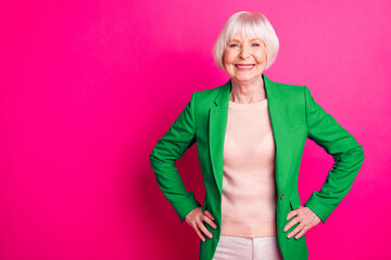 Portrait of her she nice-looking attractive lovely cheerful cheery content gray-haired lady wearing...