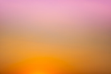 Naklejka premium Enjoy a panoramic view of the skyline. The sun rises in the morning sky with colorful clouds. and beautiful cloud patterns In the soft light of the morning 