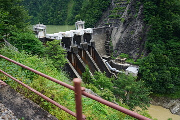 黒部峡谷鉄道