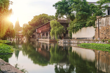 Obraz premium Old houses, rivers, and bridges in Zhouzhuang Ancient Town, Suzhou City, Jiangsu Province, China On April 18th, 2023