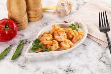 Stir fried prawn in sweet and sour sauce