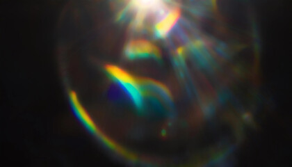 レンズフレア 光 太陽 虹 色彩 輝き 反射 屈折 ぼかし 玉ボケ 滲み 幻想的 抽象的 眩しい 暖かい キラキラ 透過 光芒 陽光