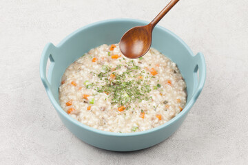 Porridge made with beef and vegetables