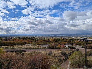 Naklejka premium Stunning Autumn Colors in the Salt Lake City Foothills Landscape