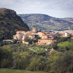 Fototapeta premium Exploring the Tranquil Beauty of Santa Linya Village in Picturesque Catalonia