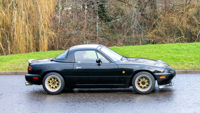 1994 Mazda MX5 car