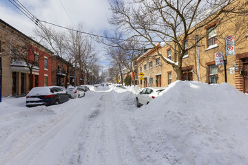 Obraz premium Winter storm in Le Plateau-Mont-Royal , Montreal, Canada