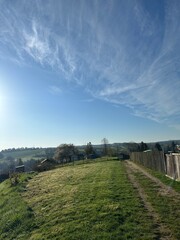 G&auml;rten an einem sch&ouml;nen Sommertag