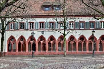 Fassade des Dominikanerkonvents St. Martin in Freiburg