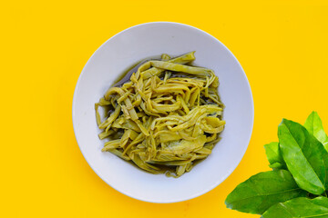 Bamboo shoot in tiliacora triandra juice