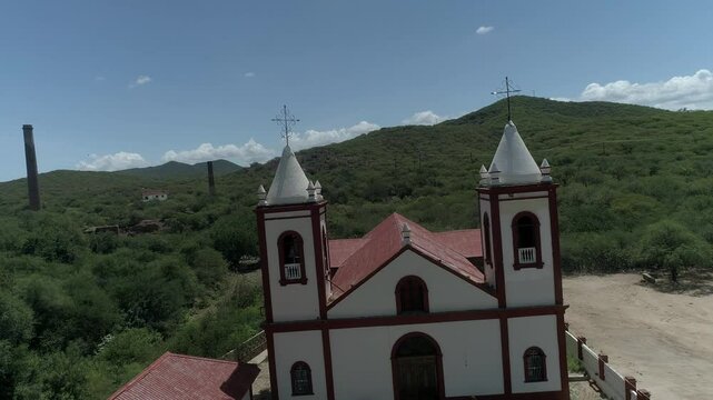 Scenic Views from El Triunfo, Baja California Sur: A Glimpse into History and Nature