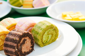 カラフルで美味しそうなロールケーキたち