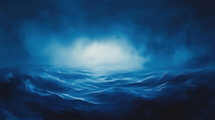 Naklejka premium Serene Ocean Waves Under Dramatic Cloudy Sky at Dusk