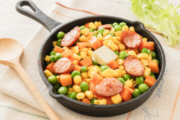 ミックスベジタブルのスキレット料理　フライパン　野菜の副菜おかず