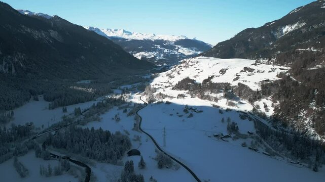 Das Albulatal im Winter.
