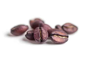 Obraz premium coffee beans isolated on white