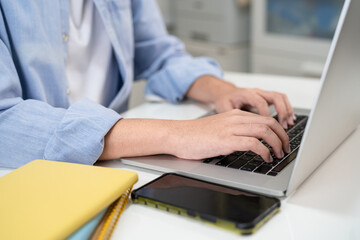 Teenage use laptop and mobile phone search data online to online learning university education.