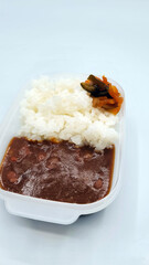 シンプルなカレーライス弁当・子供用ランチボックス／Simple curry rice bento/kids' lunch box／심플한 카레라이스 도시락・어린이용 런치 박스