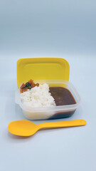 シンプルなカレーライス弁当・子供用ランチボックス／Simple curry rice bento/kids' lunch box／심플한 카레라이스 도시락・어린이용 런치 박스