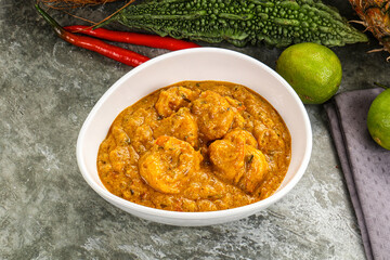 Indian prawn masala with spices