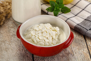 Grain cottage cheese with sour