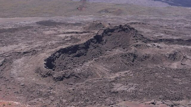 France - La R&eacute;union - Piton de la Fournaise - Orbit left Crater Hubert de la Rue
