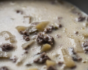 Sanfte Hackfleisch-Lauch-Suppe – Zart & cremig
