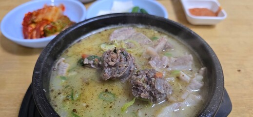 Eat Korean traditional food, Sundaeguk