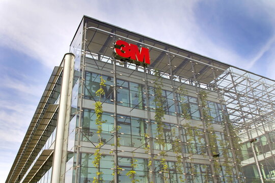 PRAGUE, CZECH REPUBLIC - MAY 22: 3M company logo on headquarters building on May 22, 2017 in Prague, Czech republic. 3M CEO Thulin will no longer be required to retire at 65.