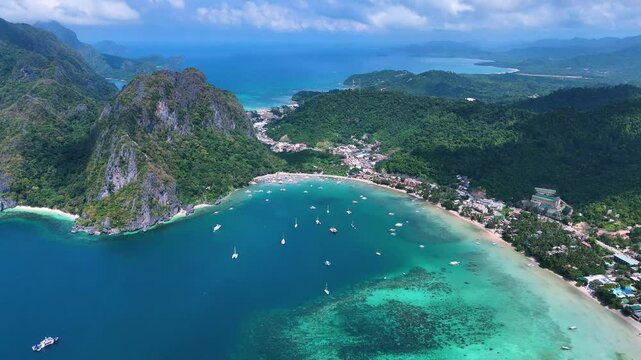Corong Corong Beach in El Nido in the north of the Palawan Island, Philippines