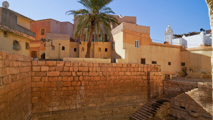 La storica città di Gafsa con la Medina, il forte Bizantino e la Kasbah El Borj. Tunisia, Nord Africa