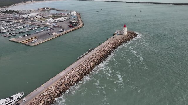 Espig&oacute;n de la baliza de Puerto Sherry, Santa Maria, Cadiz, Espa&ntilde;a