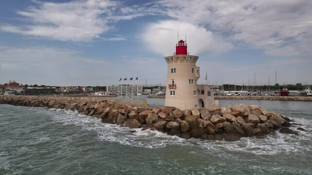 Espig&oacute;n de la baliza de Puerto Sherry, Santa Maria, Cadiz, Espa&ntilde;a
