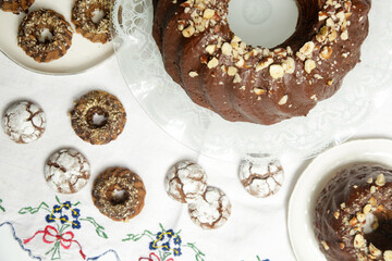 Delicious classic chocolate almond kouglof 