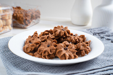 Chocolate topping cookies. Cookies with chocolate chip topping. Eid cookies. Suitable for recipes, articles, catalogs, or other commercial purposes. Eid cookies