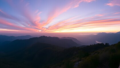 Obraz premium 夜明けの山