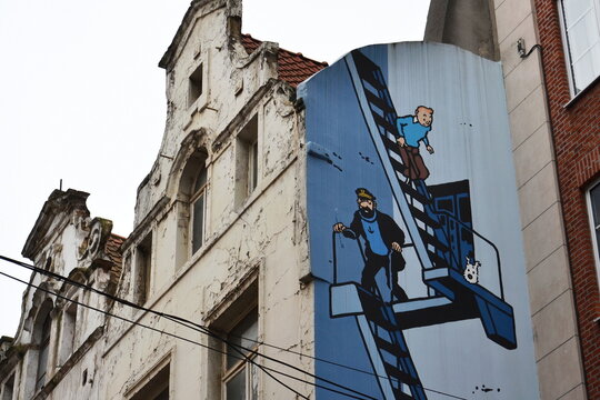 Comic strip mural painting in Brussels, Belgium