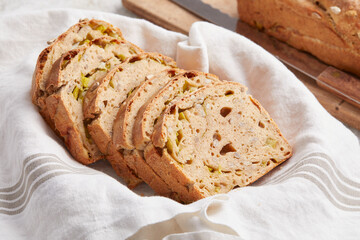 Sliced Spelt Bread with Sunflower Seeds