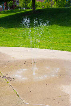 Water-play fountain