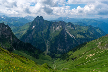 Naklejka premium Mountain landscape view in Allgau with Hoefats summit in Bavaria Alps near Oberstdorf