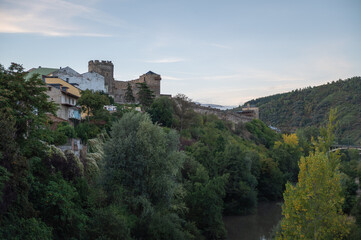 Fototapeta premium Sunrise on the Sil River in the city of Ponferrada in the Province of Leon on the Camino de Santiago route.