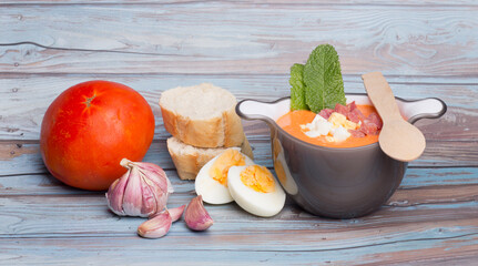 Andalusian cold tomato soup