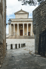 the entrance of the cathedral in san marino city square