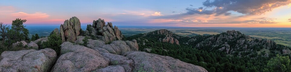 Fototapeta premium Mount Scott Summit: Breathtaking Oklahoma Landscape at Sunset, Perfect for Adventure and Climbing Enthusiasts